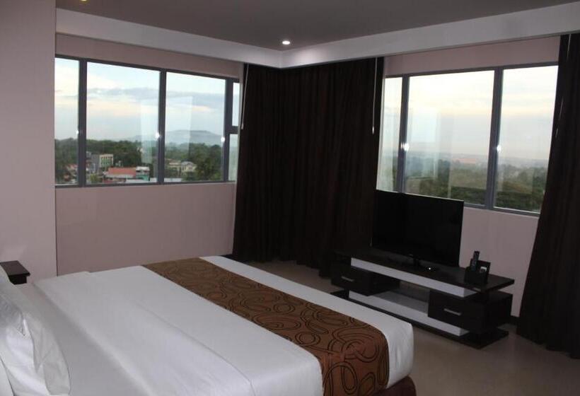 Люкс, Kew Hotel Tagbilaran