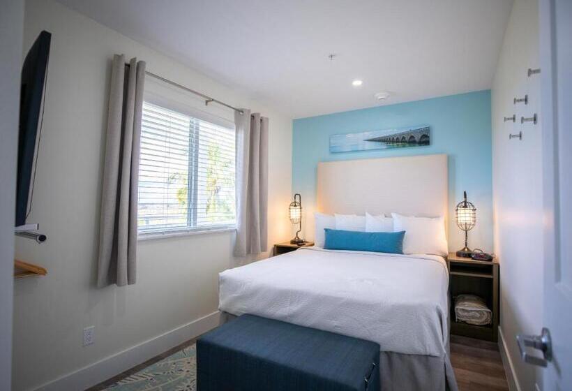 발코니가 있는 스위트, Sugarloaf Key Hotel At Koa Resort