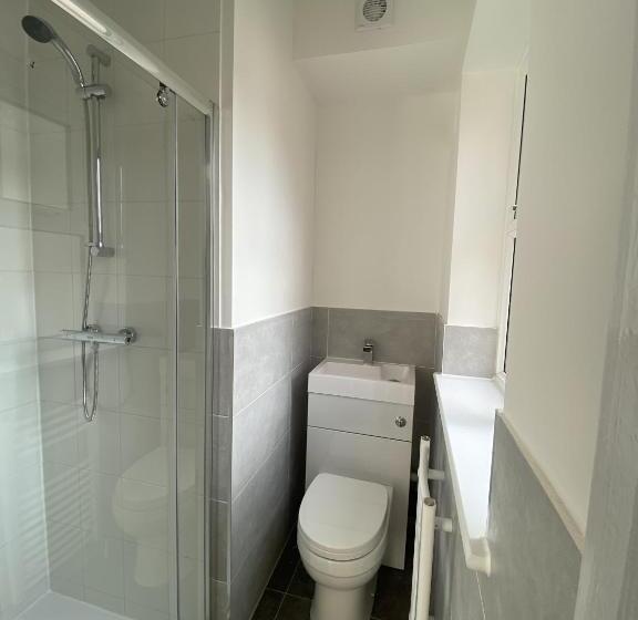 Номер Стандарт, Cosy 3bd Guesthouse. Private Bathrooms