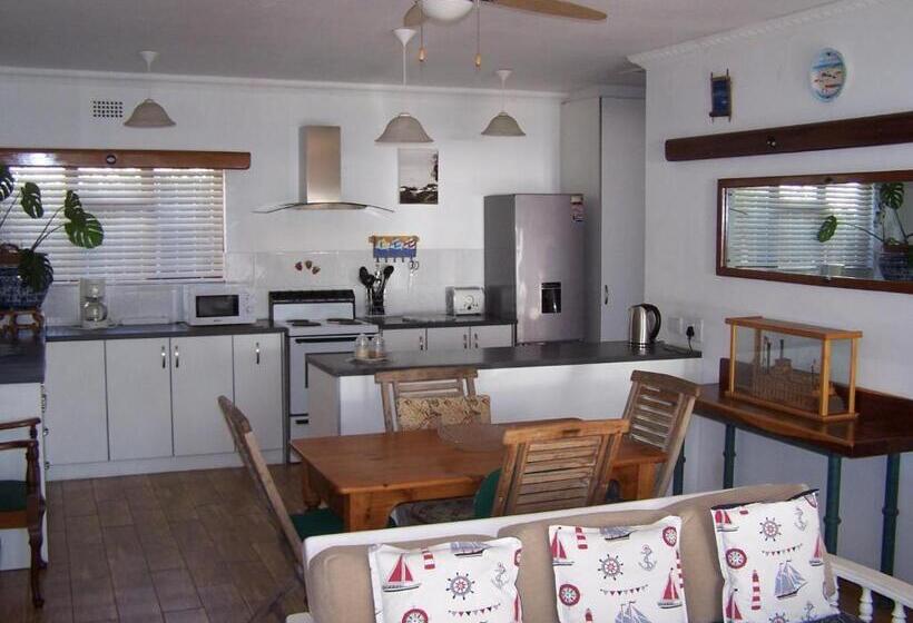 Дом 2 Спальни, Jaloersbaai Guest Cottage & Nes