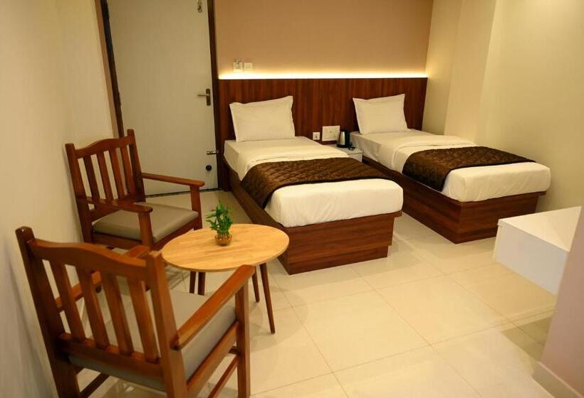 اتاق لوکس, Dwaraka Residency