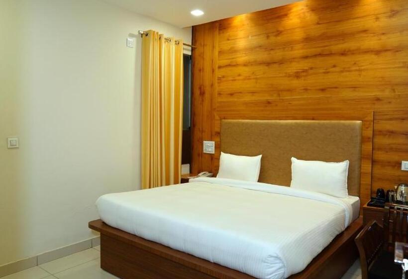 Номер Deluxe, Park Street
