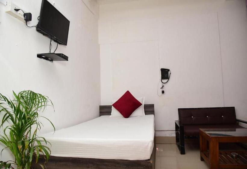 اتاق استاندارد, Rowdralaya Residency