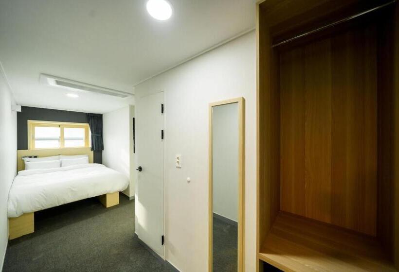 חדר סטנדרט, The Stay Hue Myeongdong