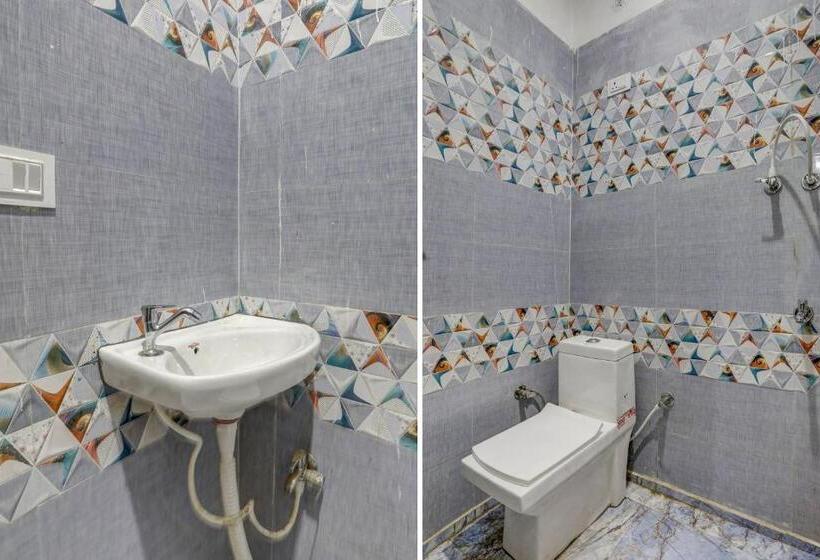 Трехместный Номер Классика, Oyo The Grand