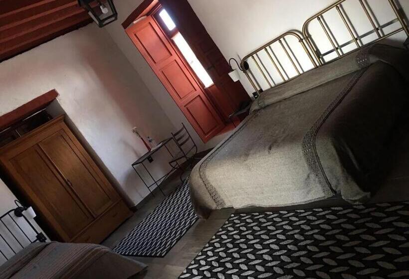 ベーシックトリプルルーム, Boutique Posada La Basilica