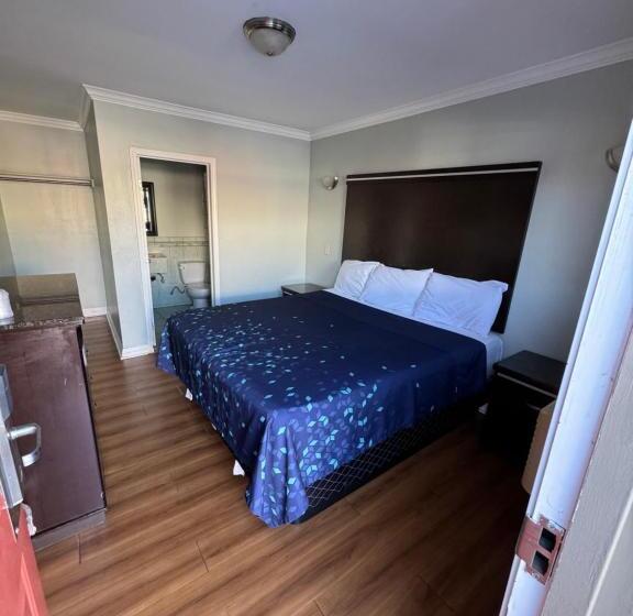스탠다드 룸 킹사이즈 침대, La Cienega Inn Motel