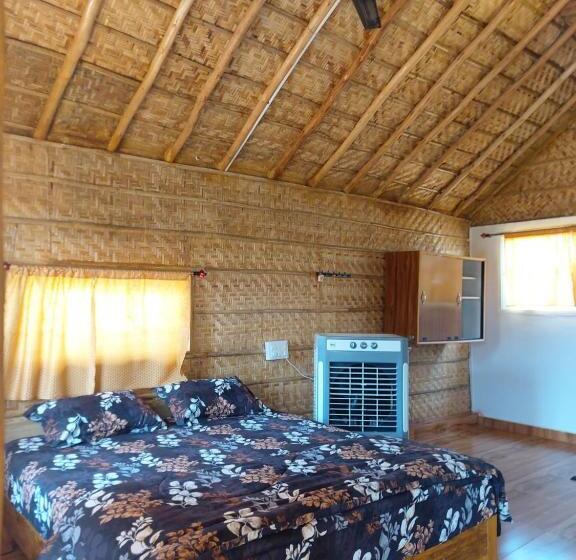 اتاق لوکس, Mowgli S Cafe Hampi & Guest House