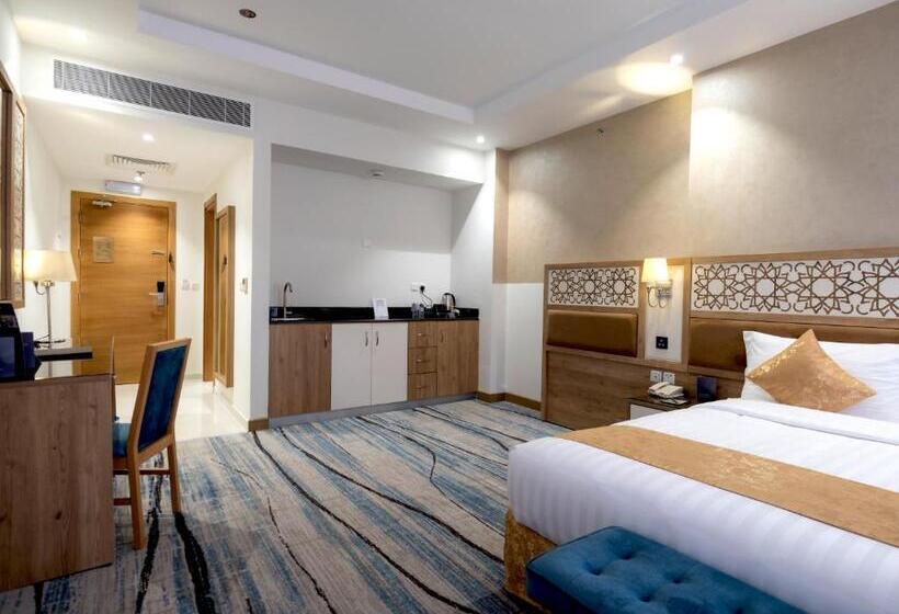 Номер Deluxe Кровать Кинг, Time Ruba Hotel & Suites