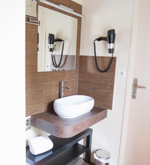 Номер Стандарт с Гидромассажем, L Hostellerie D Acquigny