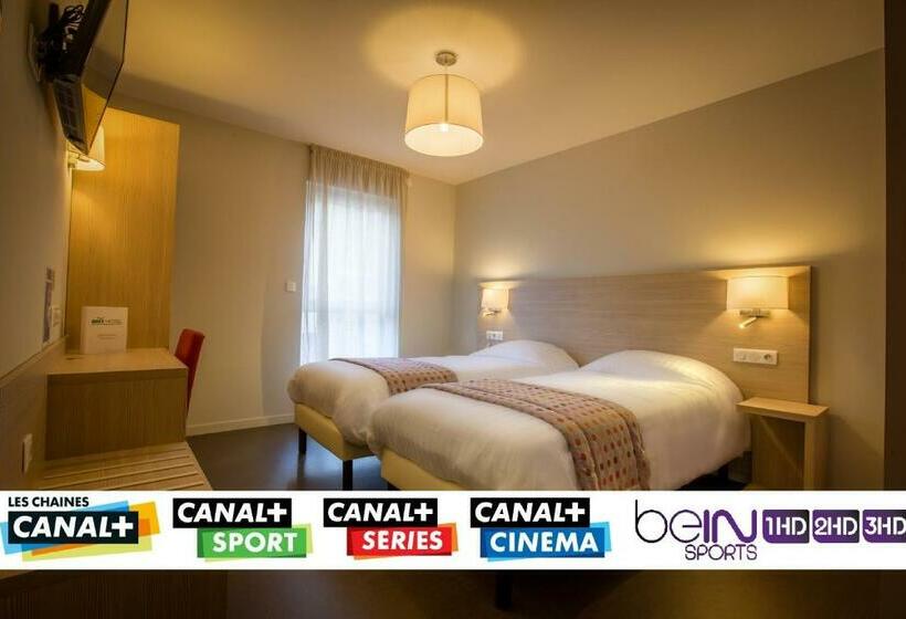 Номер Стандарт, Brit Hotel Brive La Gaillarde   Restaurant La Limousine