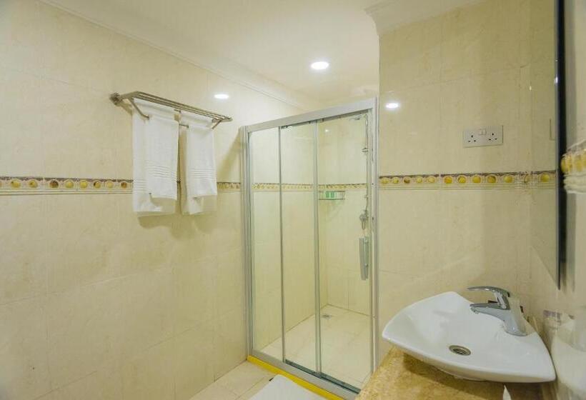 اتاق سوپریور با چشم‌انداز شهر, Golden Tulip Zanzibar Resort