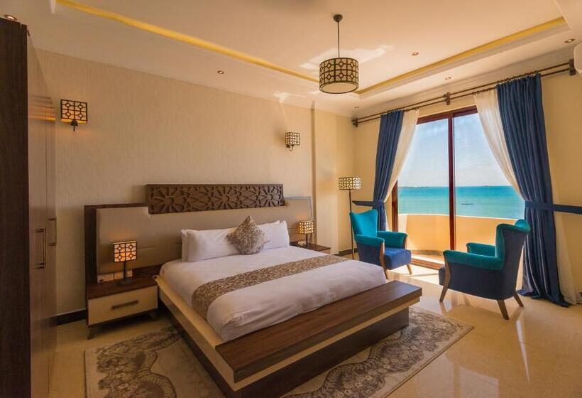 带大床的高级房间, Golden Tulip Zanzibar Resort