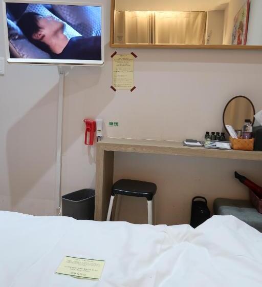 Номер Стандарт, Andong Poonggyung Hostel N Library
