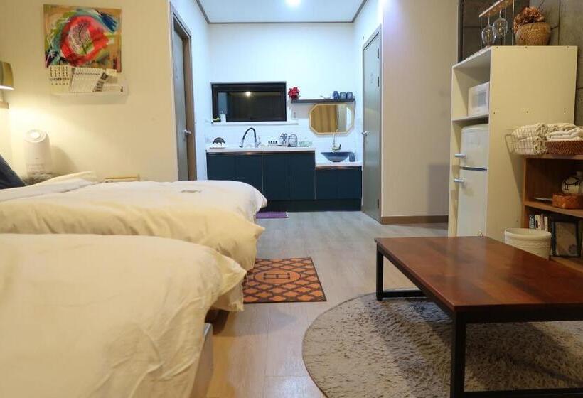 Family Suite, Andong Poonggyung Hostel N Library