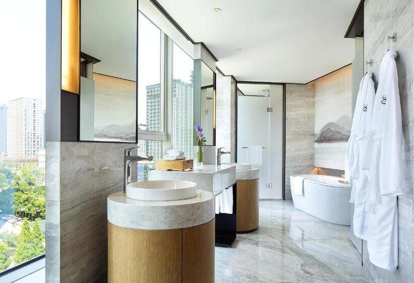 Люкс Клуб, Sheraton Grand Hangzhou Binjiang