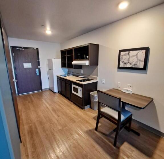 Номер Стандарт, Woodspring Suites Fargo North Near Ndsu