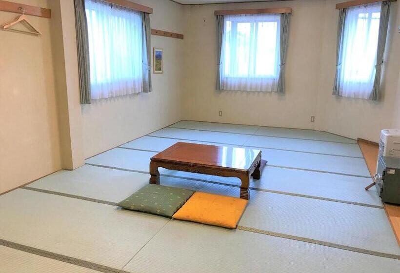 Номер Стандарт, K S House Fuji View   Travelers Hostel