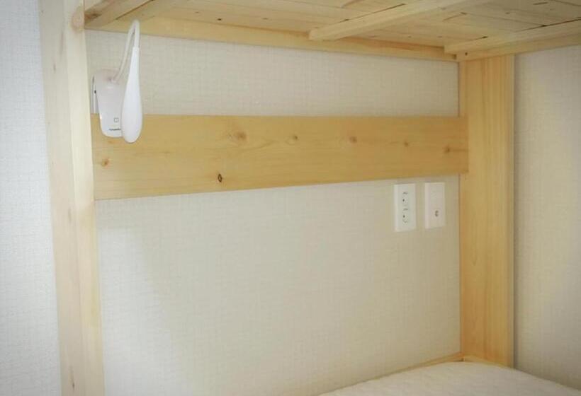 Четырехместный Номер Стандарт, Baebae Guesthouse