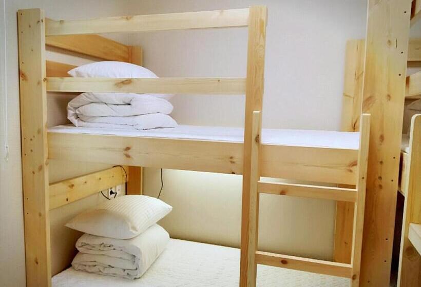 Четырехместный Номер Стандарт, Baebae Guesthouse