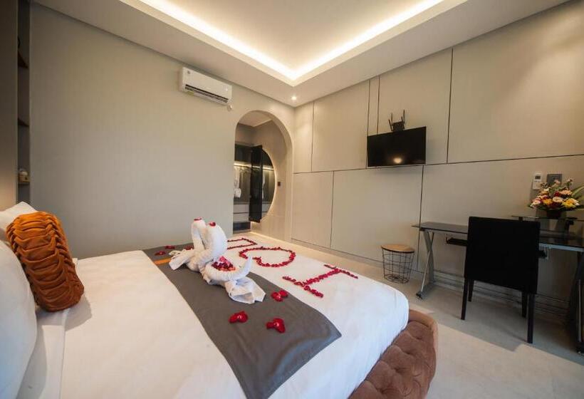 Люкс Deluxe Кровать Кинг, Alsava Villa And Suites Canggu