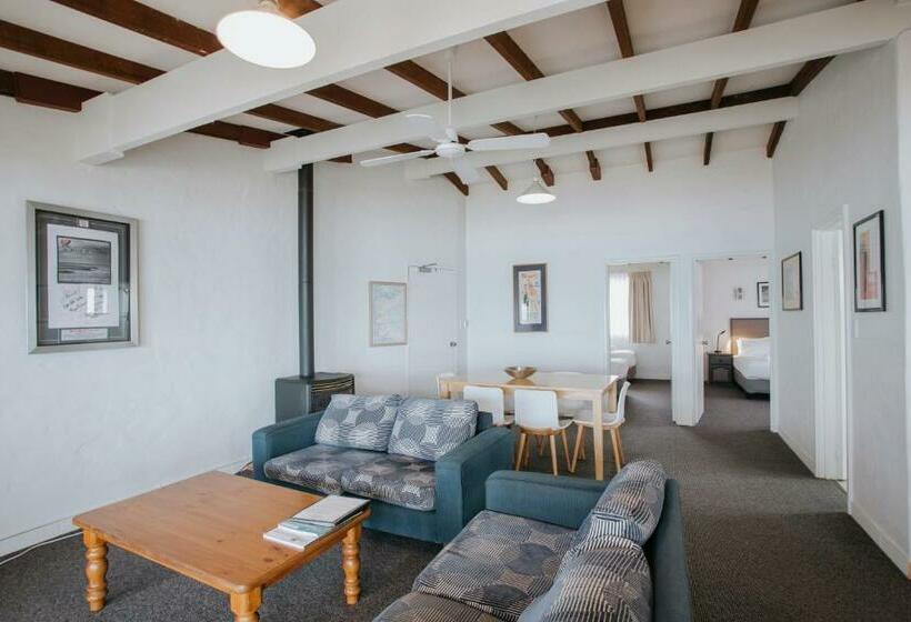 Апартаменты 2 Спальни Вид на Море, Canal Rocks Beachfront Apartments