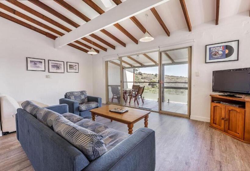 Апартаменты 1 Спальня Вид на Сад, Canal Rocks Beachfront Apartments