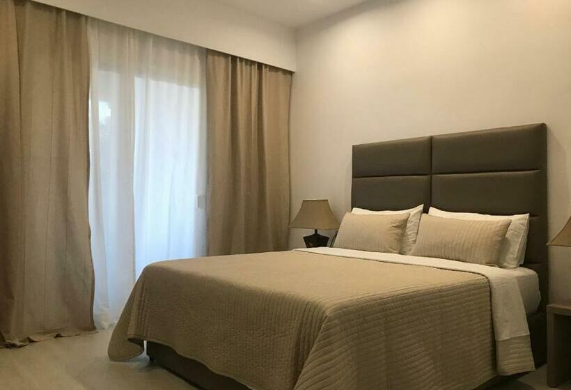 اتاق استاندارد با چشم‌انداز دریا, Golden View Residence