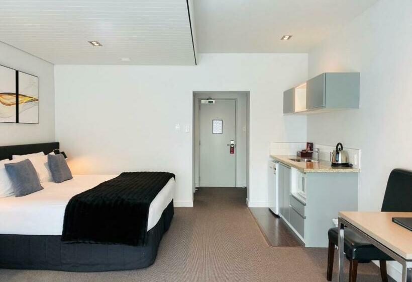 이그제큐티브 스튜디오, 315 Euro Motel And Serviced Apartments