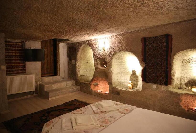 패밀리 룸, Unicorn Cave