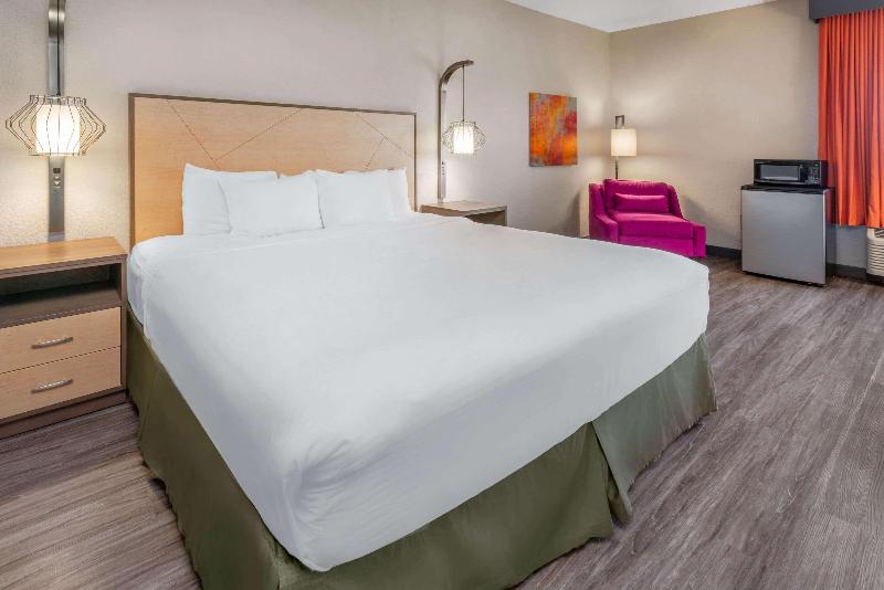 Апартаменты 1 Спальня, Andaz Delhi, By Hyatt