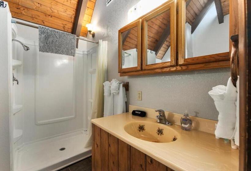 Family Suite, Robin Hood Village Resort
