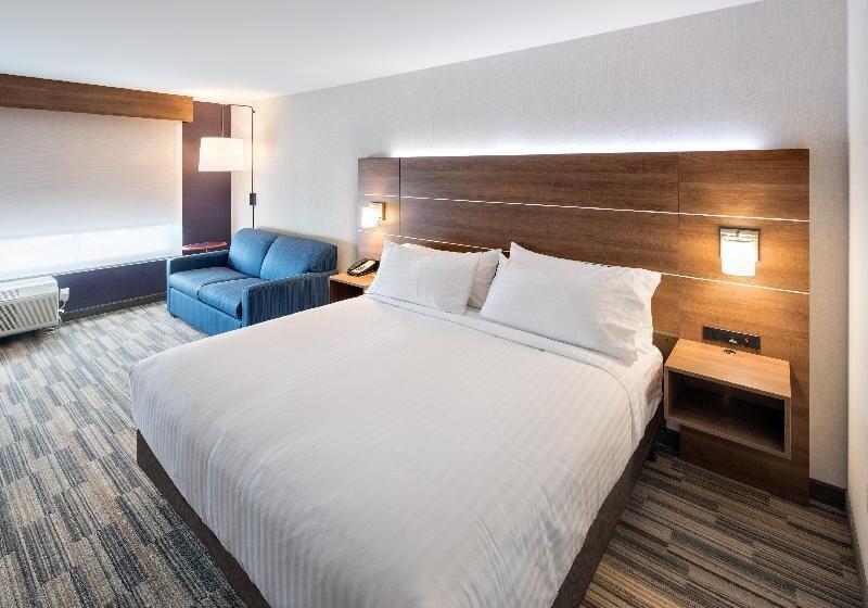 キングサイズベッドのスタンダードルーム, Holiday Inn Express   Red Deer North, An Ihg