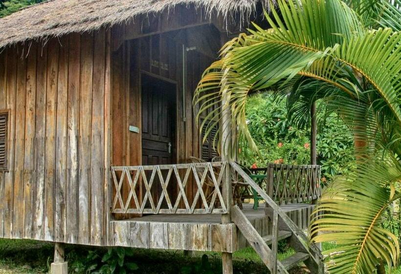 بانگلوی استاندارد, Q Bungalows