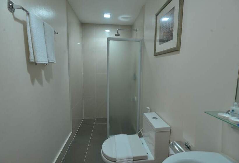 디럭스 룸, Royal Suites Condotel