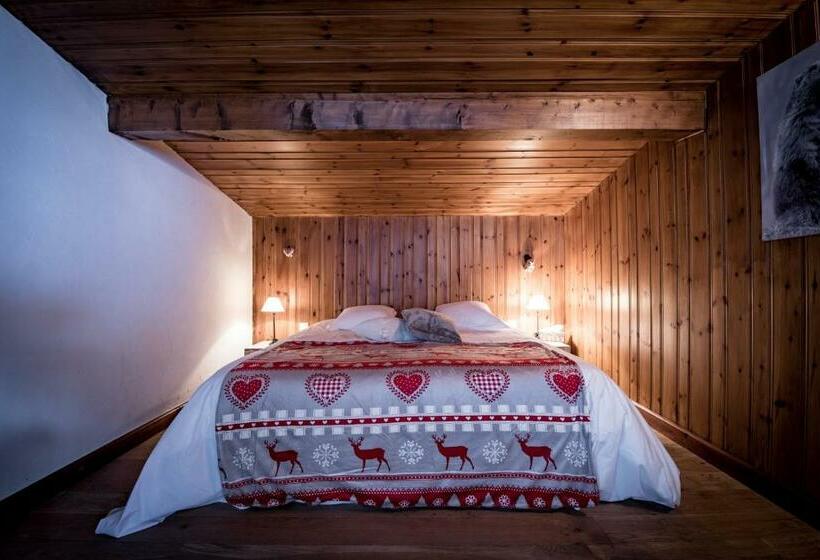 اتاق استاندارد سه نفره, Chalet Du Friolin