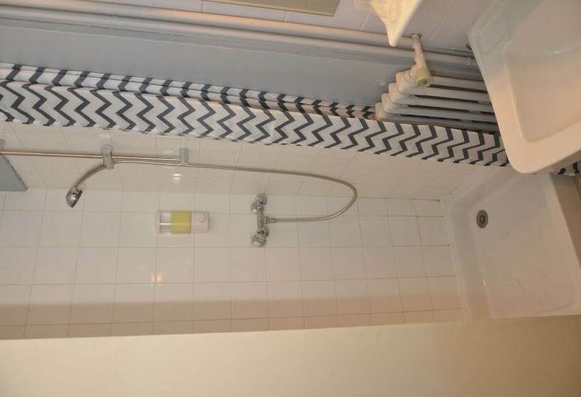 Номер Стандарт, Hôtel Des Sables