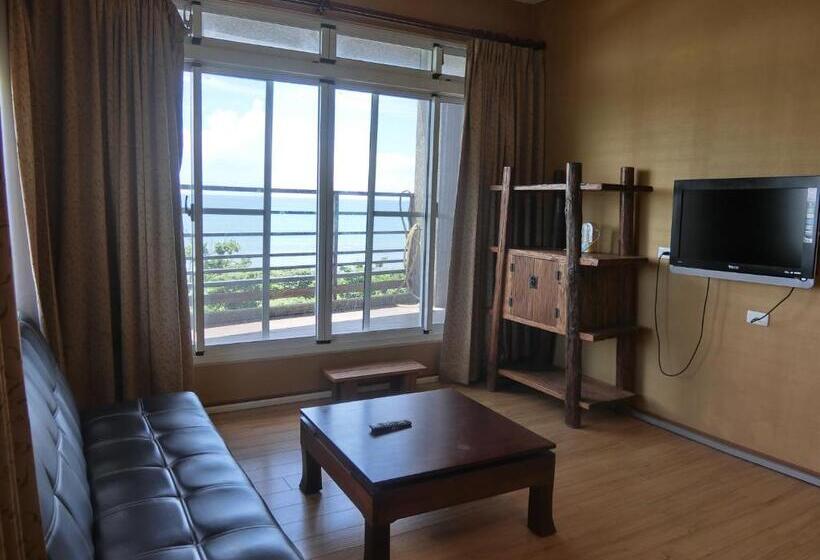 اتاق استاندارد چهار تخته با چشم‌انداز دریا, Spray House
