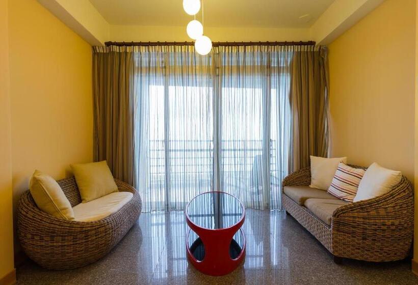 اتاق استاندارد چهار تخته با چشم‌انداز دریا, Spray House
