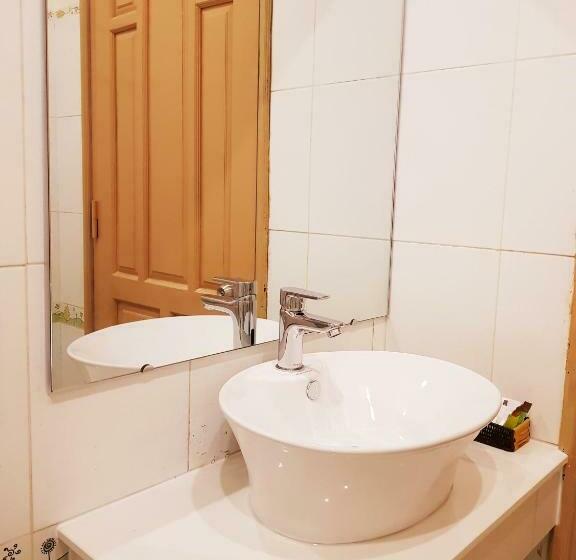اتاق استاندارد, Little Nha Trang