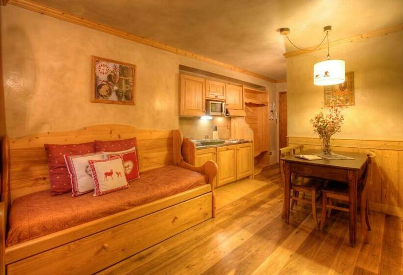 Apartamento 1 Dormitório com Sacada, B&b Residence Checrouit