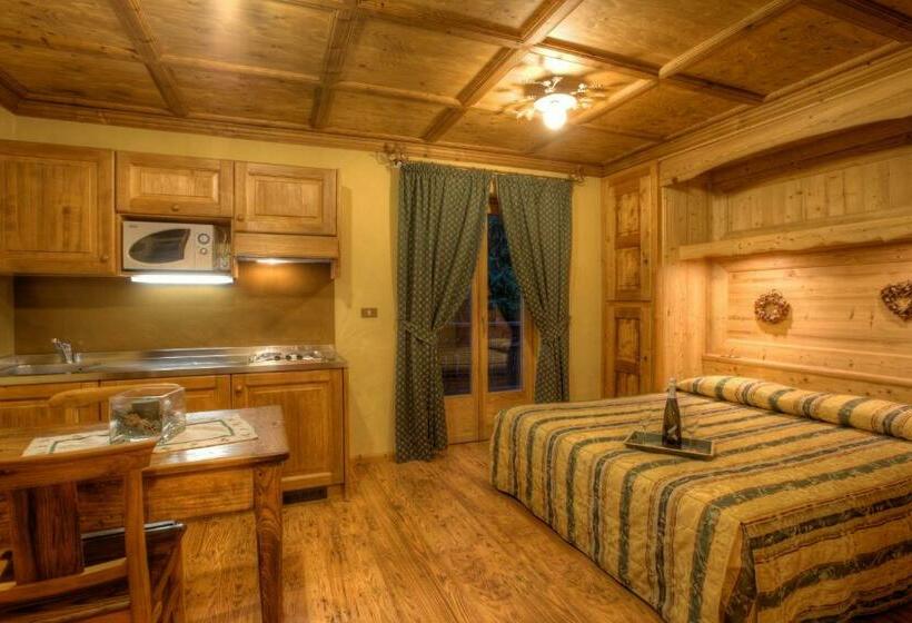 Студио Стандарт с Балконом, B&b Residence Checrouit