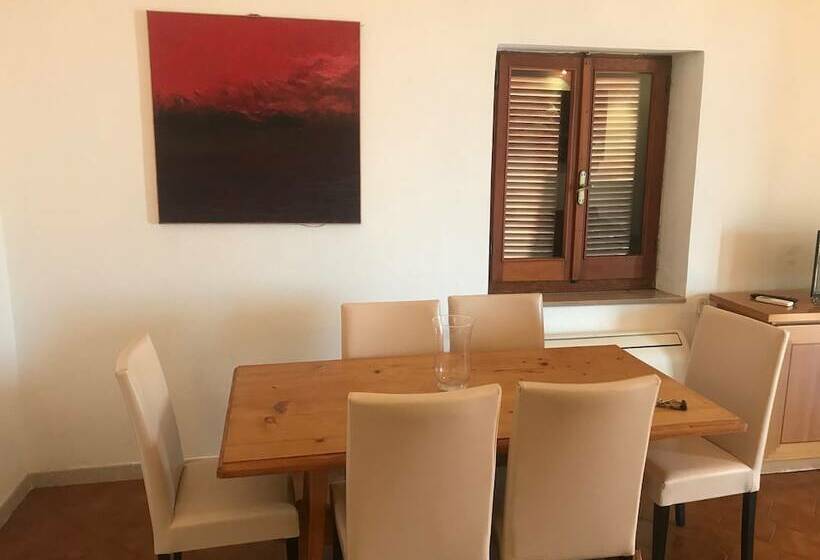 １ベッドルームアパートメント, Baia Dell'est