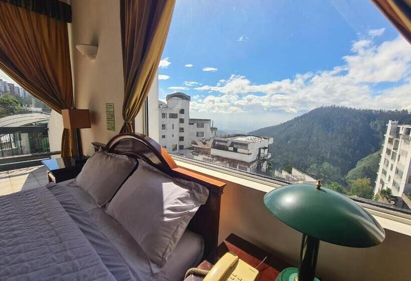 Quarto Deluxe com Sacada, González Suarez