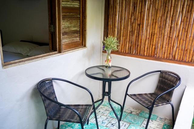 Quarto Triplo Estandar Banheiro Compartilhado, Cabinas Montesol