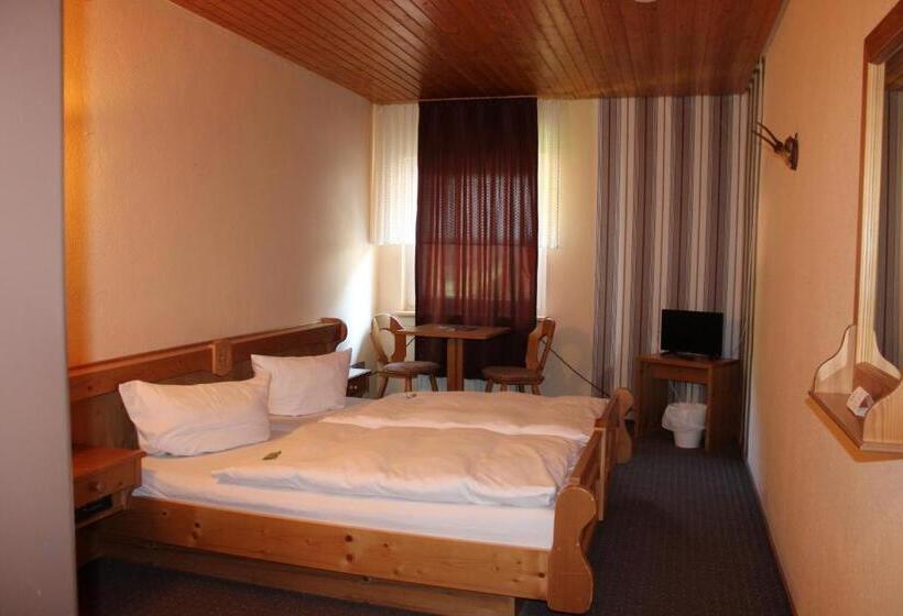 Quarto Estandar, Berggasthof Hoherodskopf
