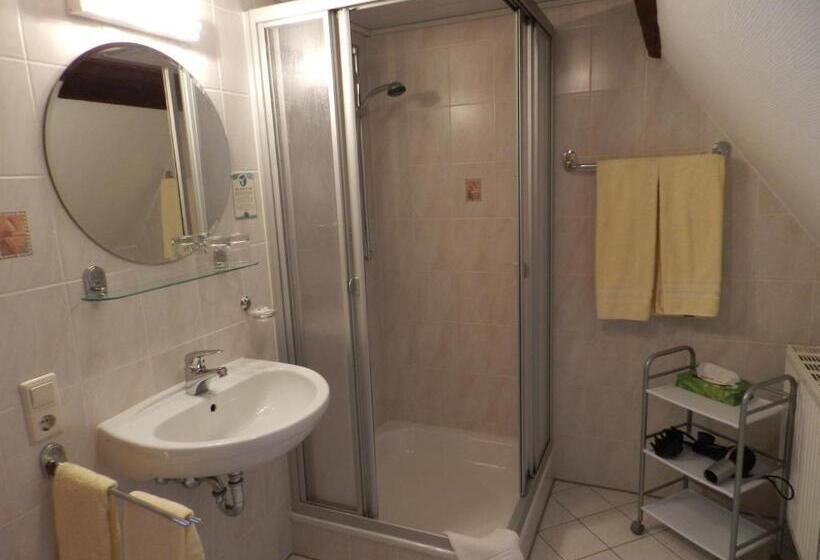 Quarto Estandar Individual, Gasthof Adler