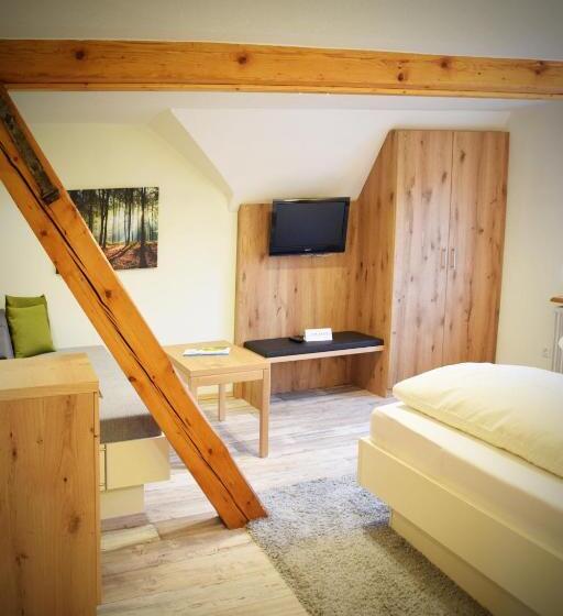 Номер Стандарт, Gasthof Zur Krone