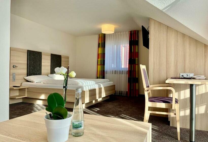 Quarto Comfort, Landhotel Zur Linde