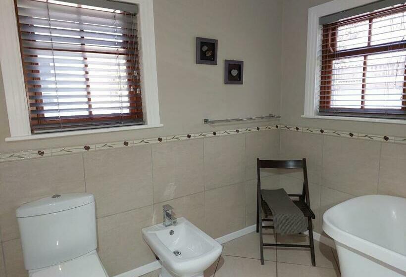 Семейный Номер, The 3 Chimneys Guest House